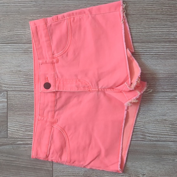 H&M Pants - H&M Divided Neon Pink Shorts Size 4